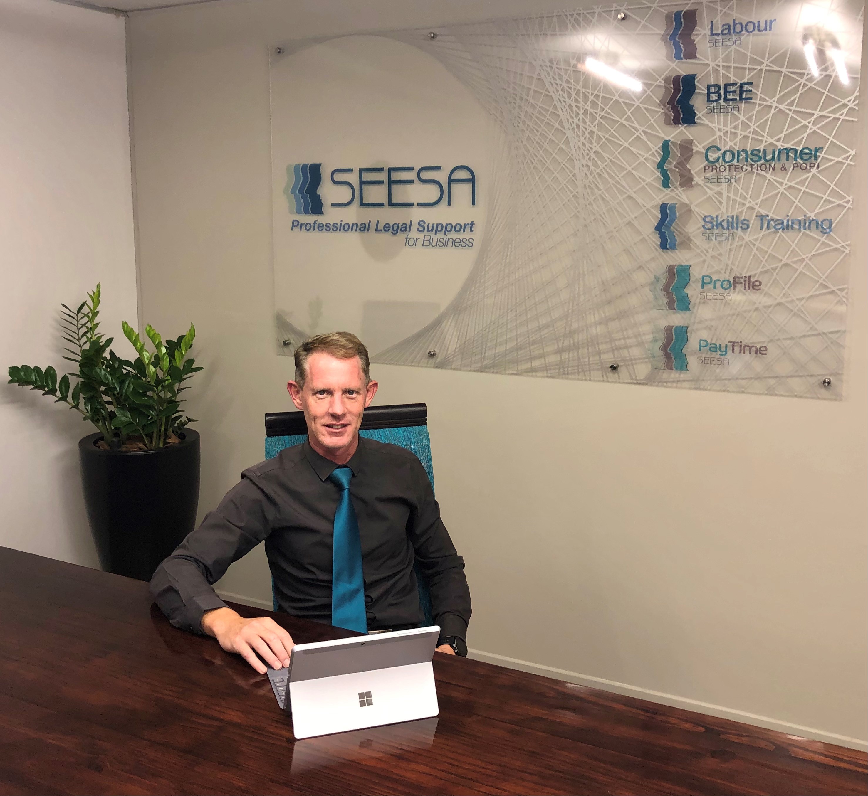 Case Study - A Happy Mobile Workforce With Microsoft Surface Go 2